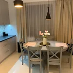 Zacisze Rose Gold Daire