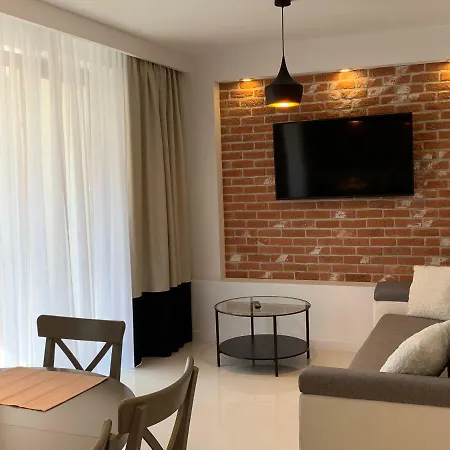 Zacisze Rose Gold Μάλμπορκ