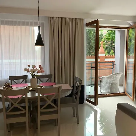 Zacisze Rose Gold Lejlighed *